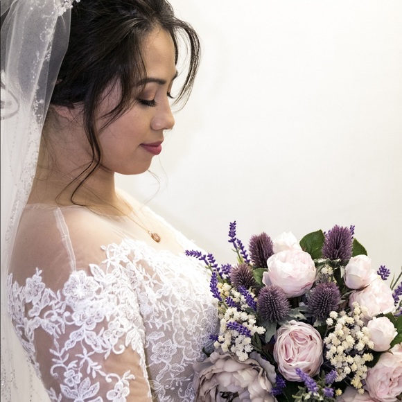 Meet your Posher, Jeaneé Elms - Picture 6 of 13